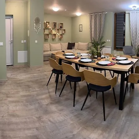 Lejlighed Olive Grand 8 To 10 Guests Balcony Parking *